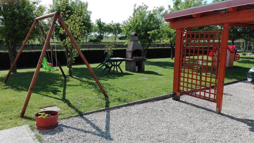 Agriturismo Il Melograno Tessera Kültér fotó